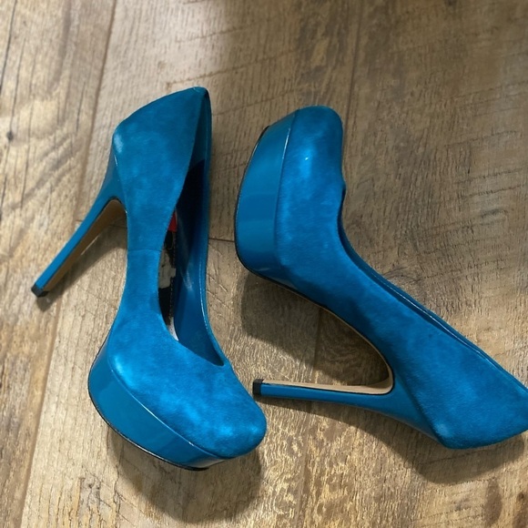 Jessica Simpson JS-Given Emerald Suede Women’s Size 6 - Picture 2 of 5